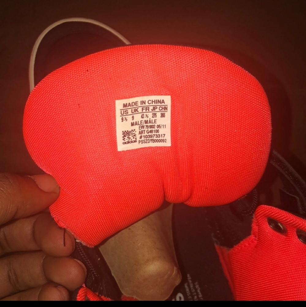 Adidas sneakers - Picture 4 of 4